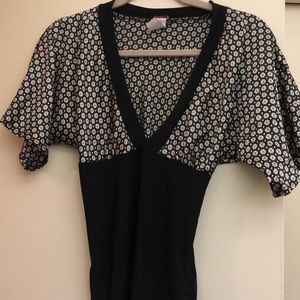 Black floral top